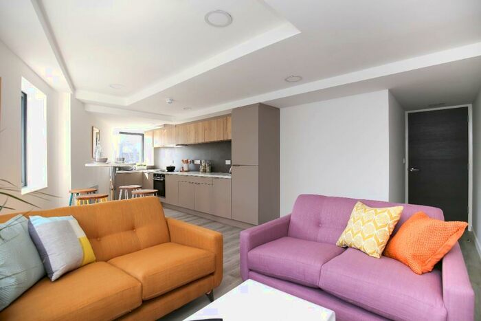 4 Bedroom Flat To Rent In St. James Street, Newcastle Upon Tyne, NE1