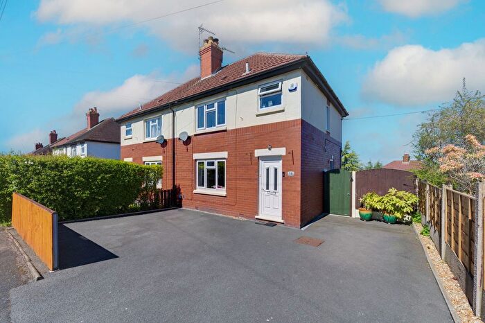 3 Bedroom Semi-detached House For Sale In Kingsley Road, Congleton, CW12