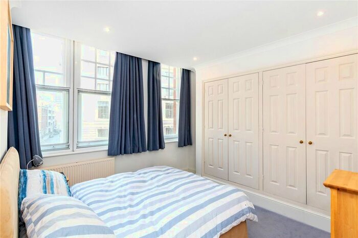 1 Bedroom Flat To Rent In Citadel Court, City Road, Clerkenwell, London, EC1Y