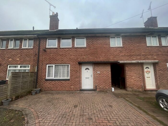 2 Bedroom House To Rent In Middle Acre Road, Birmingham, B32
