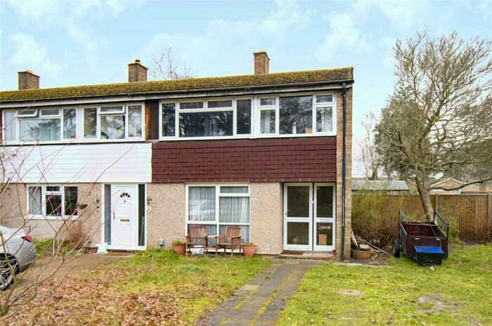 3 Bedroom End Of Terrace House To Rent In Cumnor Way, Bracknell, Berkshire, RG12