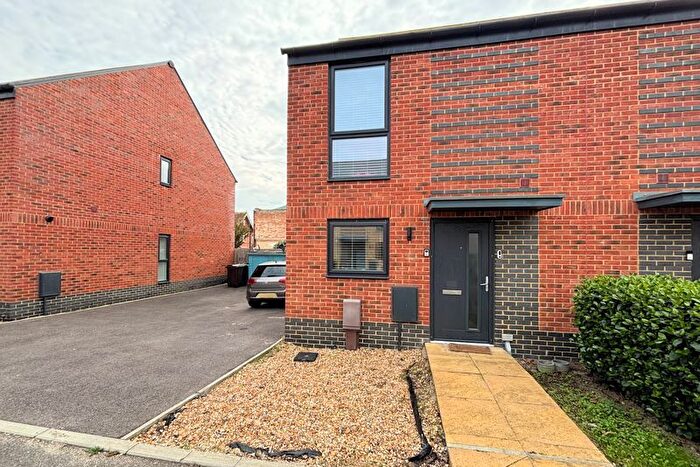 2 Bedroom Semi-Detached House For Sale In Argus Road, Lee-On-The-Solent, PO13