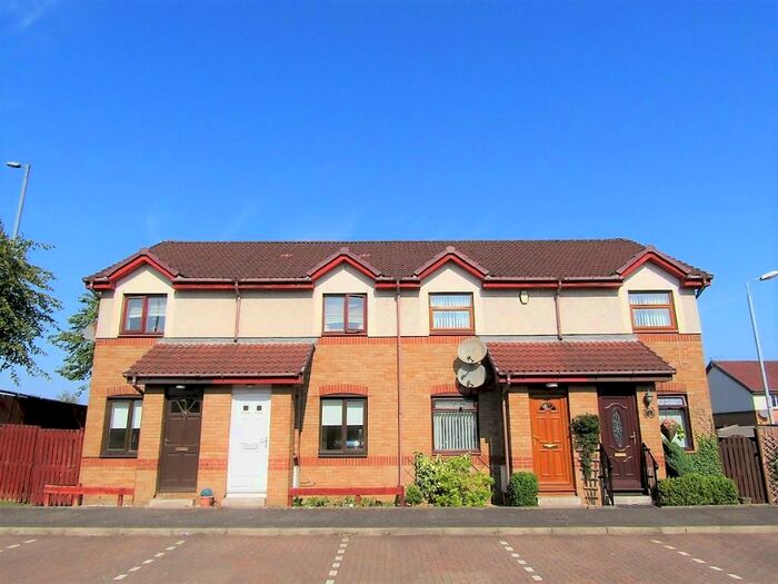 2 Bedroom Flat To Rent In Russell Gardens, Uddingtson, G71