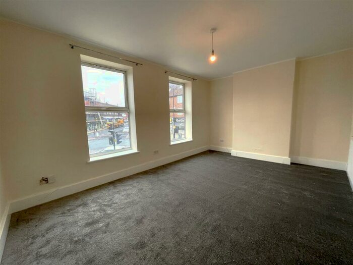 2 Bedroom Flat To Rent In Victoria Road, Ruislip, HA4