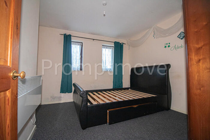 1 Bedroom House To Rent In Chiltern Gardens Luton, LU4