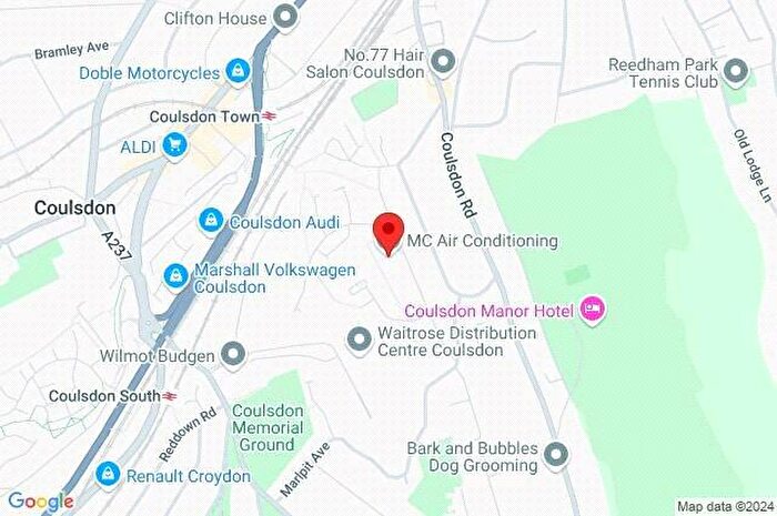 3 Bedroom Terraced House For Sale In Deepfield Way, Coulsdon, CR5