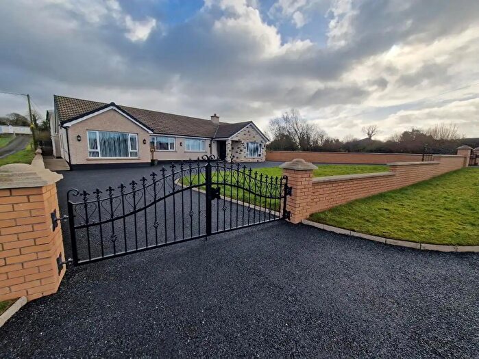 4 Bedroom Detached Bungalow With Annexs For Sale In Thornhill Road, Antrim, BT41