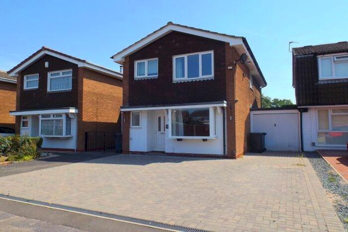 3 Bedroom Property To Rent In Forest Road, Bingham, Nottingham, NG13