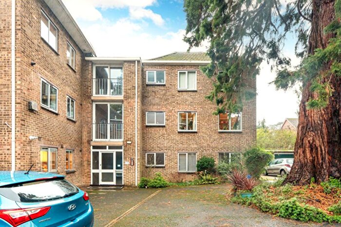 1 Bedroom Flat For Sale In Woodstock Road, Newcombe Court, OX2