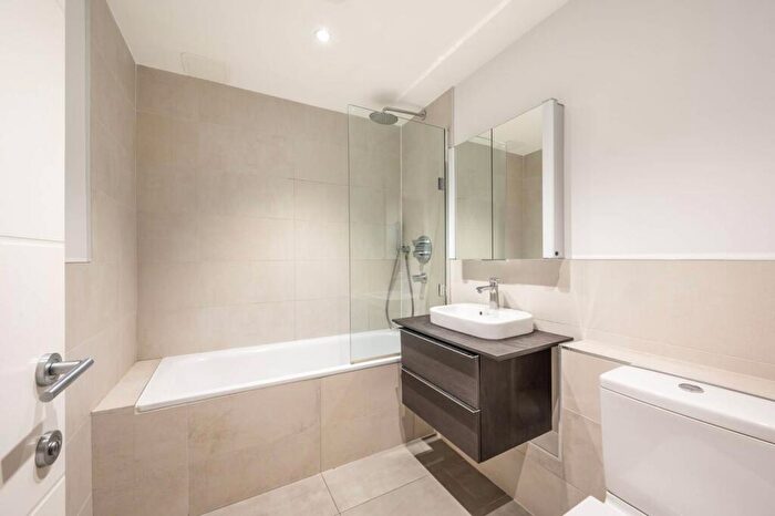 1 Bedroom Flat To Rent In Baynes Street, Camden Town, London, NW1