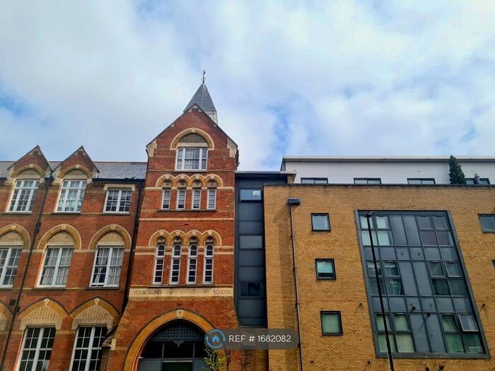 1 Bedroom Flat To Rent In The Old School, London, N1