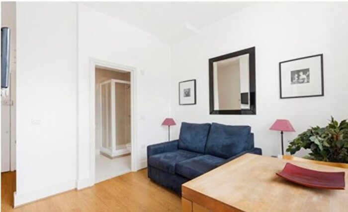 Studio To Rent In Coleherne Road, London, SW10