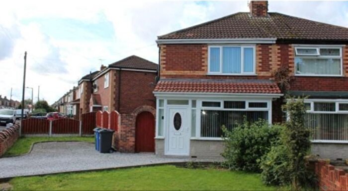2 Bedroom Semi-Detached House To Rent In Tennyson Avenue, Sprotborough, Doncaster, DN5
