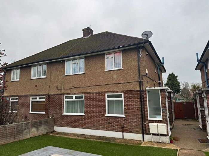 2 Bedroom Maisonette To Rent In Staines Road, Feltham, TW14