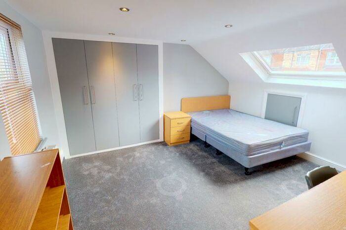 6 Bedroom Terraced House To Rent In Ewhurst Road, Brighton, BN2