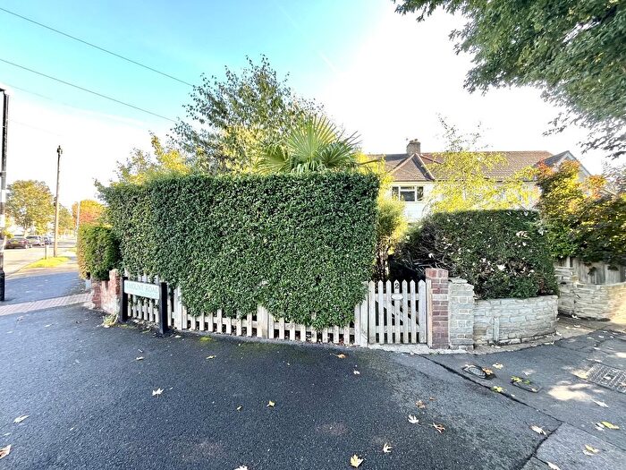 3 Bedroom Terraced House For Sale In Mount Road, Chessington, Surrey., KT9