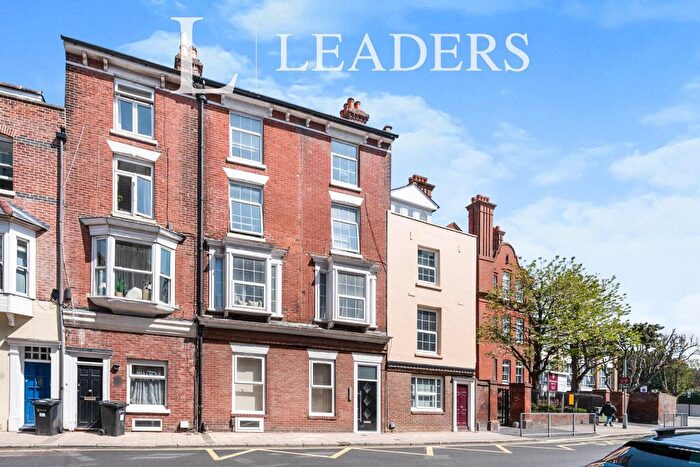 Studio To Rent In Southsea, PO5