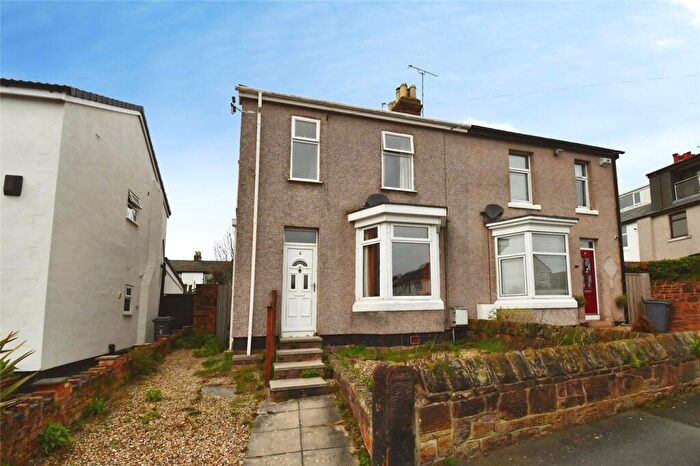 3 Bedroom Semi Detached House For Sale In Dale Avenue, Heswall, Wirral, CH60