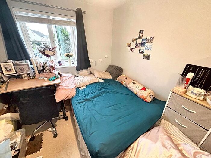 3 Bedroom House To Rent In Oxleigh Way, Bristol, BS16