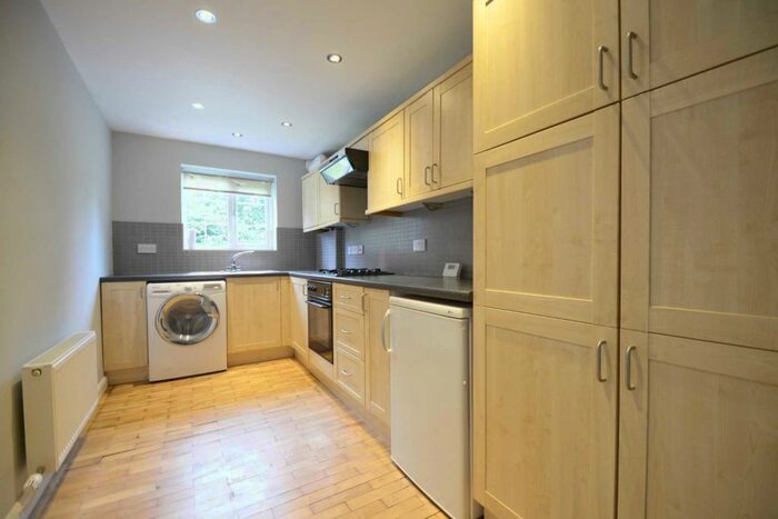 1 Bedroom Flat To Rent In Carrow Hill, Norwich, NR1