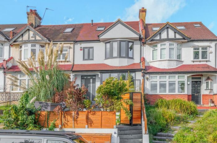 5 Bedroom House To Rent In Ross Road, South Norwood, London, SE25