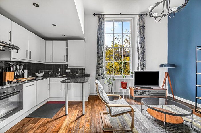 2 Bedroom Flat To Rent In Florence House, Royal Herbert Pavilions, SE18