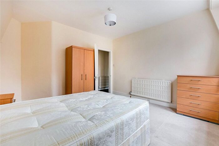 1 Bedroom Flat To Rent In Old Brompton Road, South Kensington, SW7