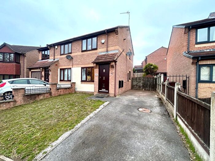 2 Bedroom Semi-detached House For Sale In Richmond Road, Upton, WF9