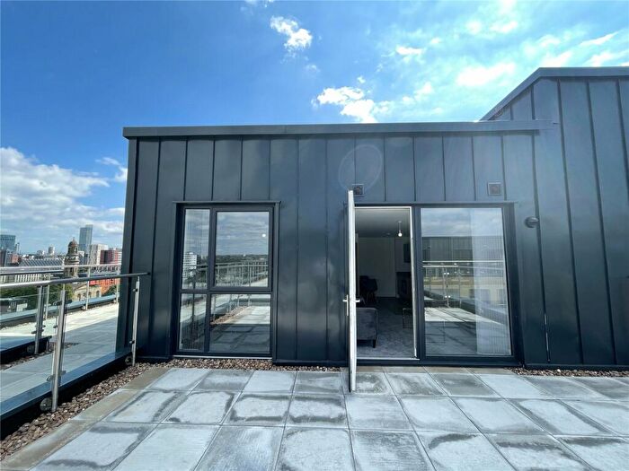 1 Bedroom Apartment To Rent In Adelphi Wharf, Adelphi Street, Salford, M3