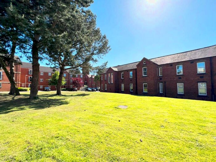 2 Bedroom Flat To Rent In Nursery Lodge, Marshall Crescent, Stourbridge, West Midlands, DY8