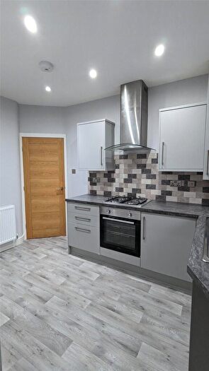 2 Bedroom Apartment To Rent In Strathmore Road, Gosforth, Newcastle Upon Tyne, NE3