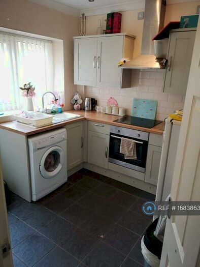 2 Bedroom Terraced House To Rent In Hylton Terrace, Bedlinog, Treharris, CF46
