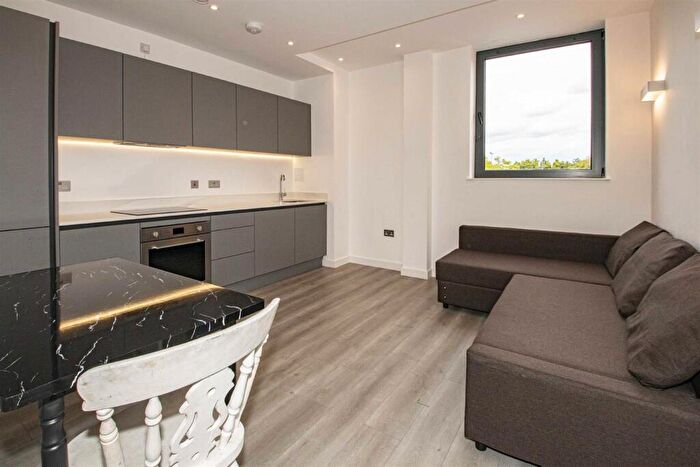 1 Bedroom Apartment To Rent In % Off First Month Rent - Capital Drive, Linford Wood, MK14