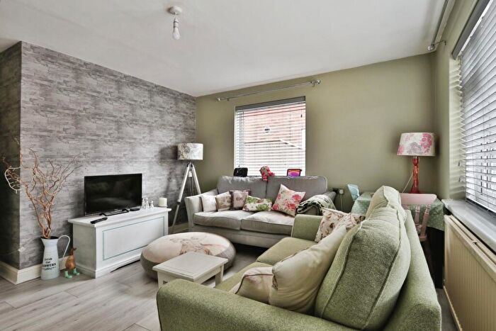 2 Bedroom Semi-Detached Bungalow For Sale In Main Road, Burton Pidsea, Hull, HU12