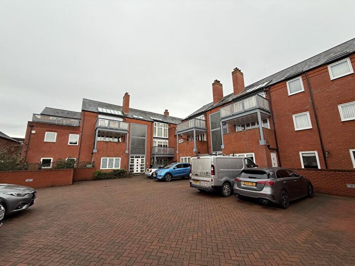 2 Bedroom Apartment To Rent In Mansell Street, Stratford-Upon-Avon, CV37