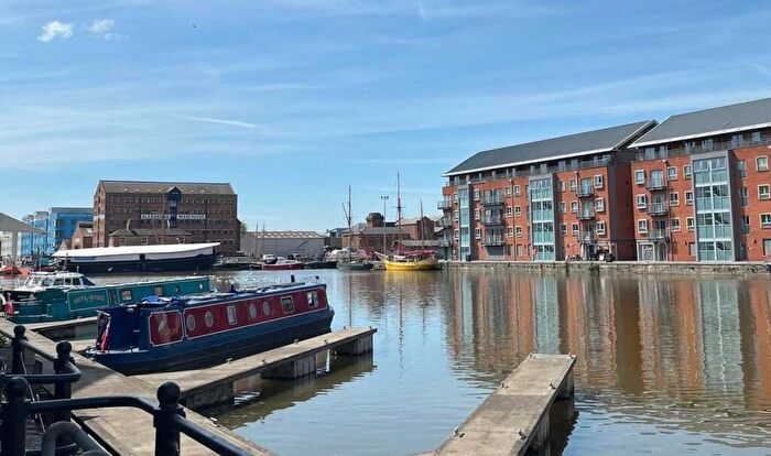 2 Bedroom Apartment For Sale In The Docks, Gloucester, GL1