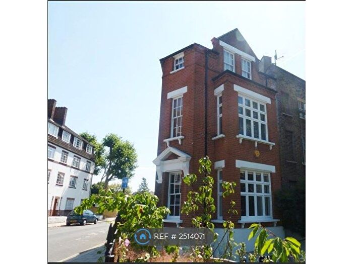 2 Bedroom Flat To Rent In Kennington Road, London, SE11