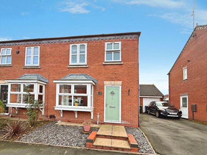 3 Bedroom Semi Detached House For Sale In Mary Macarthur Drive, Cradley Heath, B64