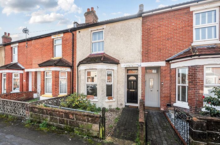 3 Bedroom Terraced House For Sale In Kingsley Road, Shirley, Southampton, Hampshire, SO15