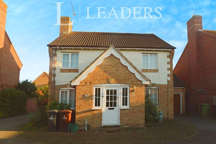 3 Bedroom Detached House To Rent In Worsdell Way, CO4