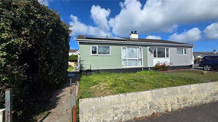 2 Bedroom Bungalow For Sale In Ffordd Llewelyn, Valley, Holyhead, Isle Of Anglesey, LL65
