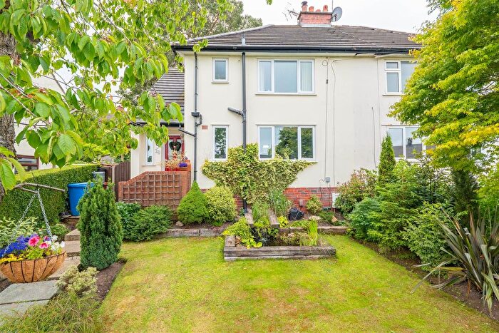 3 Bedroom Semi-Detached House For Sale In Hillside Crescent, Whittle-Le-Woods, Chorley, PR6
