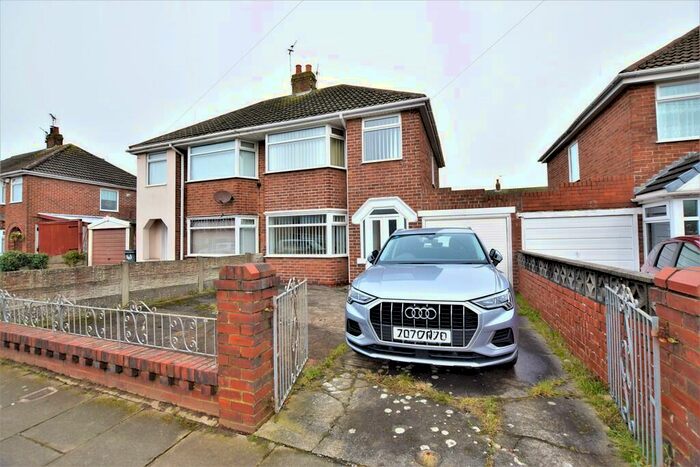 3 Bedroom Semi-Detached House To Rent In Briarwood Drive, Bispham, FY2