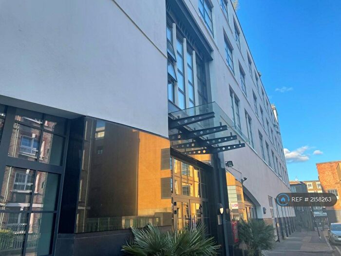 2 Bedroom Flat To Rent In Carlow House, London, NW1