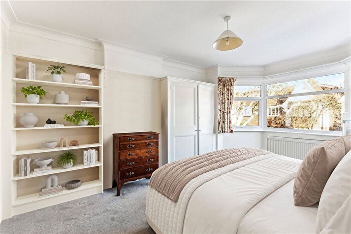 4 Bedroom Semi-Detached House To Rent In Titchwell Road, London, SW18