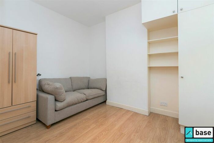 Studio To Rent In Trinity House, Bath Terrace, Borough, SE1