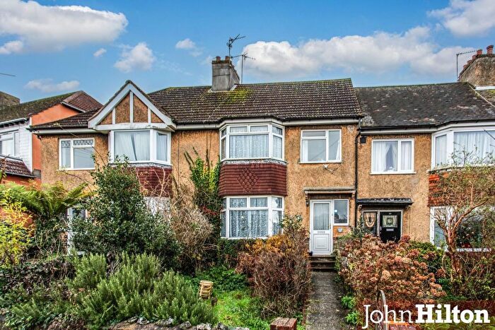 3 Bedroom Terraced House For Sale In Widdicombe Way, Brighton, BN2