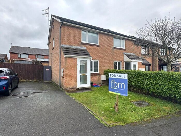 2 Bedroom End Of Terrace House For Sale In Conway Drive, Steynton, Milford Haven, Pembrokeshire, SA73