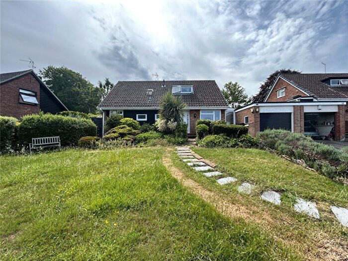 4 Bedroom Bungalow To Rent In Manor Close, Taunton, Somerset, TA1