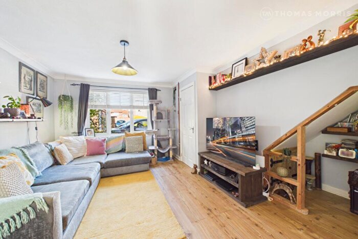 3 Bedroom Link Detached House For Sale In The Paddock, Somersham, Huntingdon, Cambridgeshire, PE28